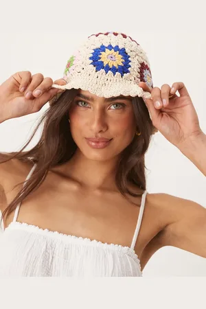 Sui Ava Bohemian crochet bucket hat in cream