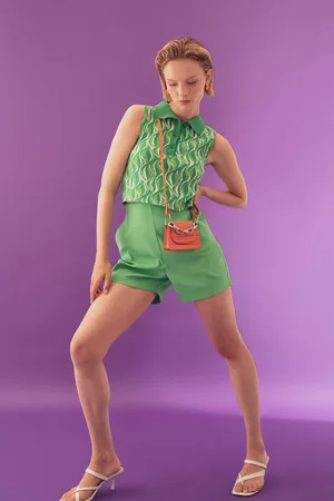 DeFacto Regular Fit Mini Short