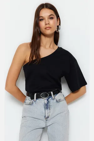 Trendyol Black Asymmetric Collar 100% Cotton Single Sleeve Regular/Normal Pattern Basic Knitted T-Shirt