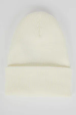 DeFacto Baret