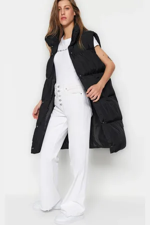 Trendyol Černá oversize péřová vesta