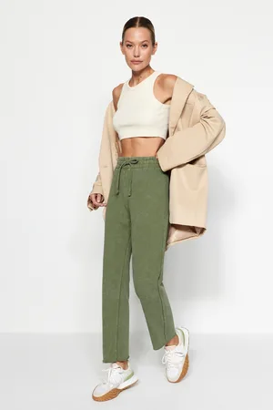 Trendyol Khaki Proti stárnutí / vybledlý efekt Straight Fit Tenké, pletené tepláky