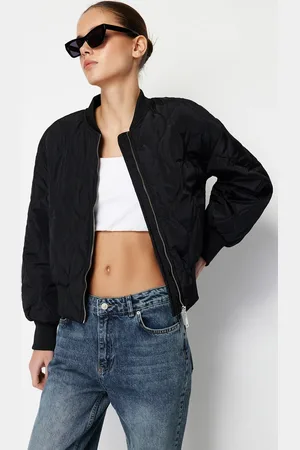 Trendyol Black Oversize nepromokavý bundový kabát bomber