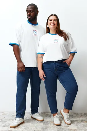 Trendyol Plus Size Ecru Unisex Oversize Casual Embroidered Color Block Couple T-Shirt