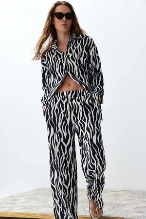 Trendyol Black Zebra Patterned Woven Shirt-Pants Set