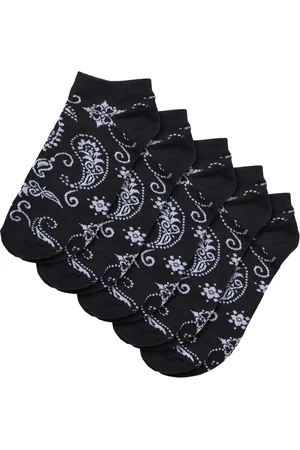 Urban classics Bandana Pattern No Show Socks 5-Pack black