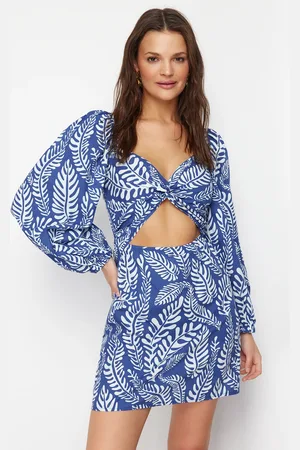 Trendyol Tropical Patterned Mini Woven Cut Out/Window Beach Dress