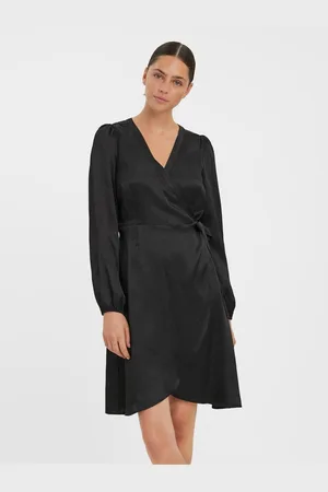 VERO MODA Černé dámské zavinovací šaty Sabi - Dámské