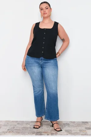 Trendyol Curve Black Square Neck Vest