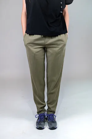 Tommy Hilfiger Pants - Peg leg trousers 15 CHTW green