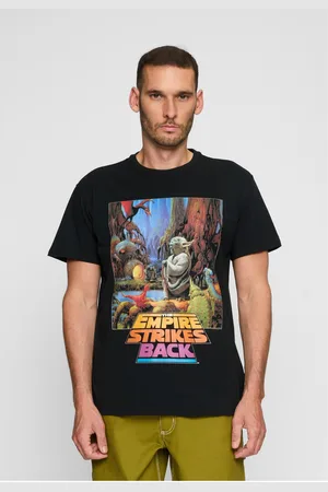 Merchcode Černé tričko s plakátem Star Wars Yoda