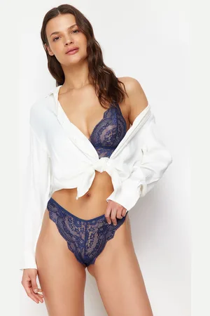 Trendyol Navy Blue Lace Rope Straps Non-wired Cupless Knitted Underwear Set