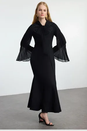 Trendyol Black Embroidered Detailed Chiffon Sleeve Woven Evening Dress