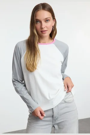 Trendyol Ecru Color Block Relaxed/Comfortable Fit Regular/Normal Length Crew Neck Knitted T-Shirt