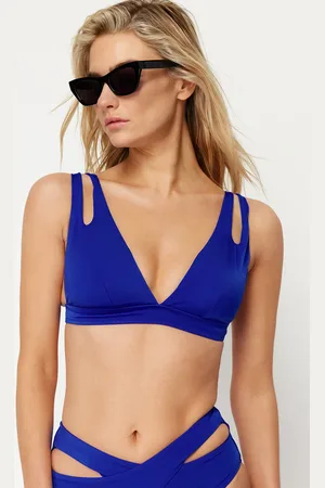 Trendyol Saks Triangle Cut Out/Windowed Bikini Top