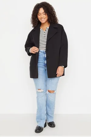 Trendyol Curve Black Button Detailní široký střih prošívaný tkaný kabát