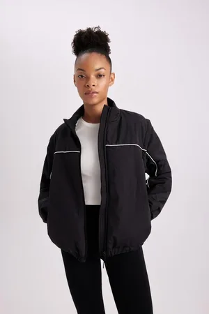 DeFacto Fit Water Repellent Stand Collar Detachable Sleeve Detailed Pocket Lined Light Thin Coat