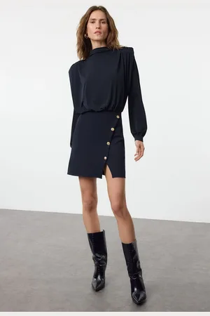 Trendyol Navy Blue Plain Padded Mini Woven Dress