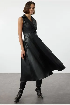 Trendyol Black Plain Midi Knit Dress