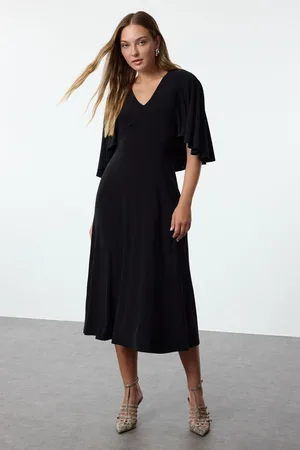 Trendyol Black Plain Maxi V Neck Cape Stretchy Midi Knit Dress
