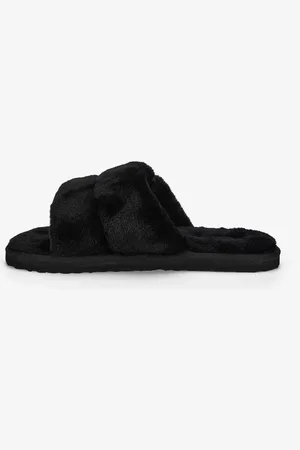 PUMA Černé dámské domácí pantofle z umělé kožešiny Fluff