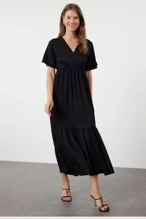 Trendyol Black Plain Maxi Double Breasted Skirt Ruffle Textured Short Sleeve Flexible Knitted Maxi Dress Knit Dress