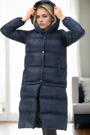 Dewberry Z6772 SHORTENABLE LADIES COAT-NAVY-1