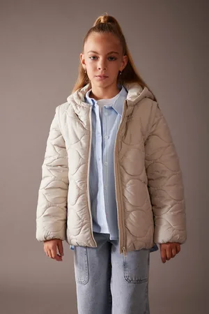 DeFacto Girls Water Repellent Hooded Quilted Detachable Sleeve Fleece Lined Coat