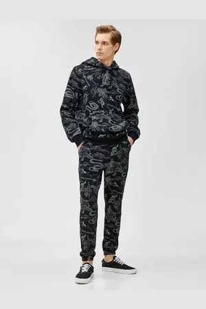 Koton Skull Printed Sweatpants with Lace Waist Pocket
