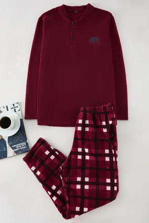 Trendyol Claret Red Plaid Polar Soft Texture Knitted Pajama Set