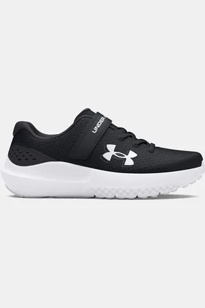 Under Armour Boty UA BPS Surge 4 AC-BLK - Kluci