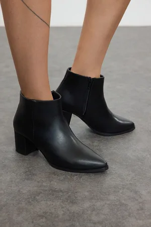 Trendyol Black Zippered Block Heel Women