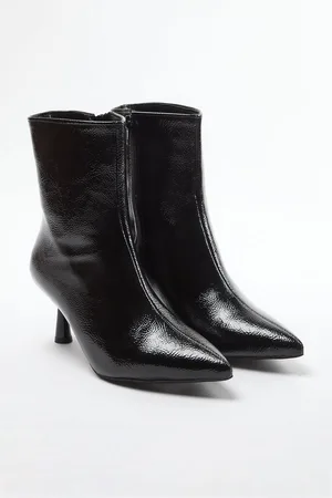 Trendyol Black Zipper Detailed Pointed Toe Thin Heel Women