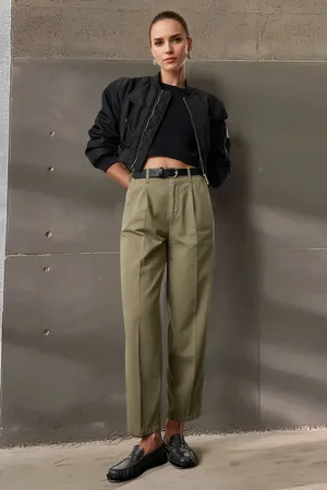 Trendyol Khaki Belted High Waist Mom Jeans