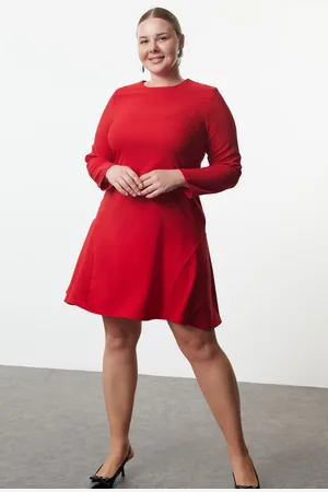 Trendyol Curve Red Basic Long Sleeve Hidden Zipper Mini Woven Plus Size Dress