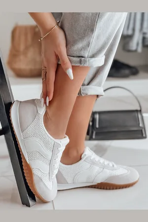 D-Street Sportowe sneakersy damskie INFAMES białe