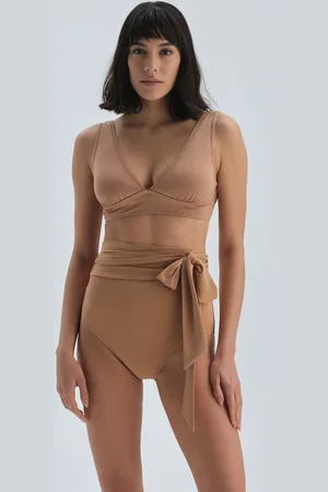 Dagi The Camel Contouring High Waist Bikini Bottom