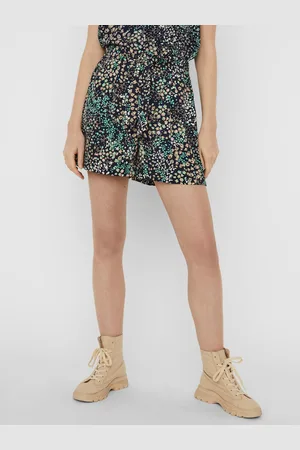 VERO MODA Šortky