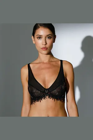 Confidence Lingerie Přiléhavá podprsenka s efektem vyšívaných lístků, s kosticemi, Sullana zn.