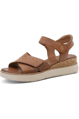 Tamaris Sandály Comfort na klínové podrážce, pásky na suchý zip