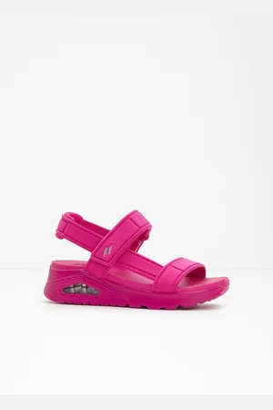 bonprix Sandály značky Skechers
