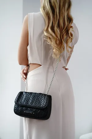 Marco Tozzi Černá crossbody kabelka 2-61036