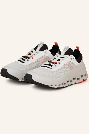On Running Trailové Boty Cloudultra 2 bílá černá oranžová
