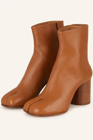 Maison Margiela Kotníčkové Boty Tabi hnědá