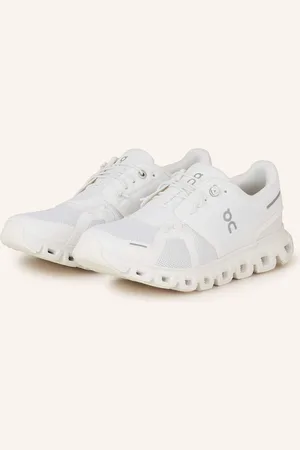 On Running Sneakersy Cloud 6