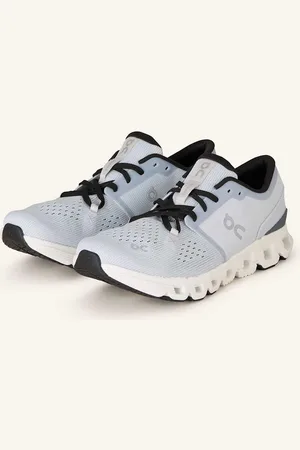 On Running Fitness Obuv Cloud X 4 světle šedá