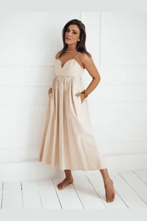 D-Street Elegantní midi šaty ve světle béžové barvě Eliene
