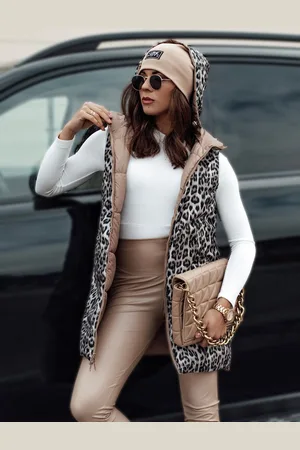 D-Street Dámská oboustranná kamelová vesta se vzorem Elegancio