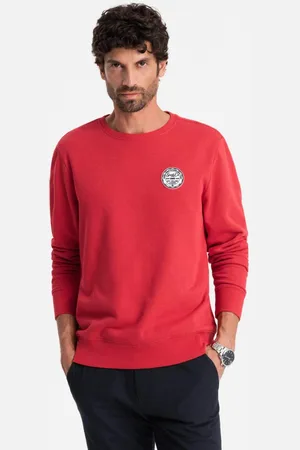 Ombre Clothing Pohodlná červená mikina s nášivkou V1 SSNZ-0134