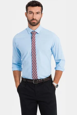 Ombre Clothing Bavlněná jasně modrá košile v jednoduchém provedení V1 SHOS-0154